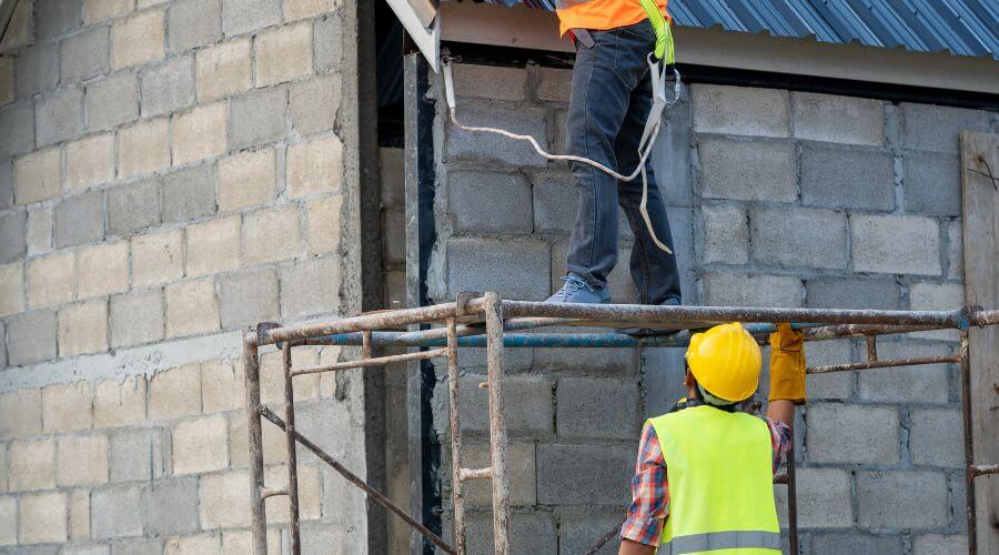 Expert top industrial roofings services in De Soto, KS